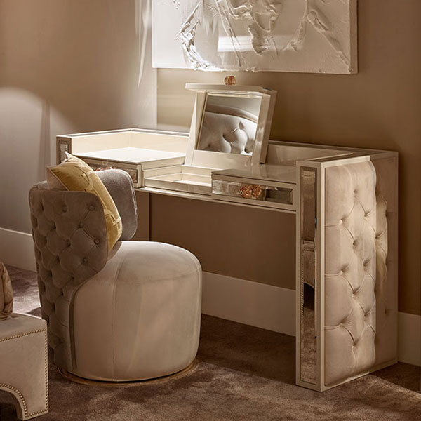 1454<br>
dressing table with mirrors, buttoned sides, side drawers, drop-down front on center drawer 
168 x 46 x 84 cm<br>

g1045cp KARL<br>
buttoned swivel chair with steel base, gold finish  
Ø 63 x 73 cm